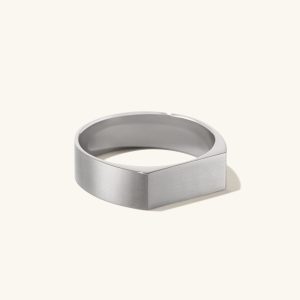 Slim Rectangular Signet Ring
